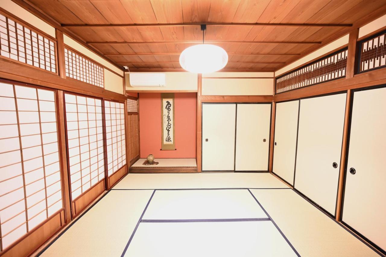 Manabi-Stay Takayama モダンな蔵ダイニングと半露天風呂付き古民家一棟貸切ホテル Takayama (Gifu) Exterior foto
